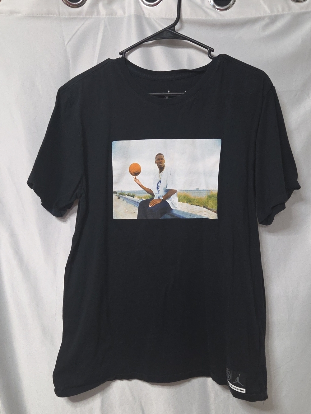 Jordan Black Short Sleeve Tee with Photo Graphic Size Large [1706]